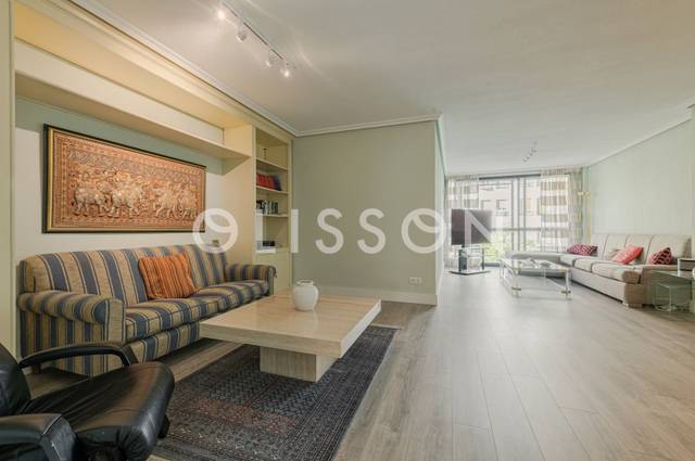 Piso en Venta en Ibiza de Madrid