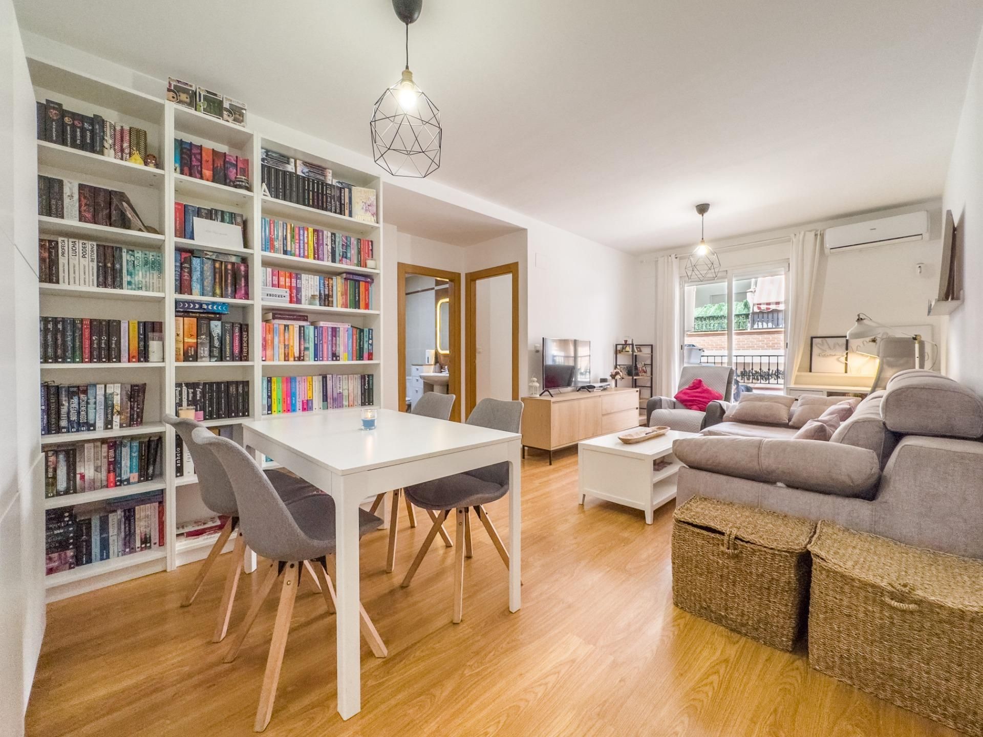 Living room of Flat for sale in Churriana de la Vega  with Air Conditioner, Heating and Terrace