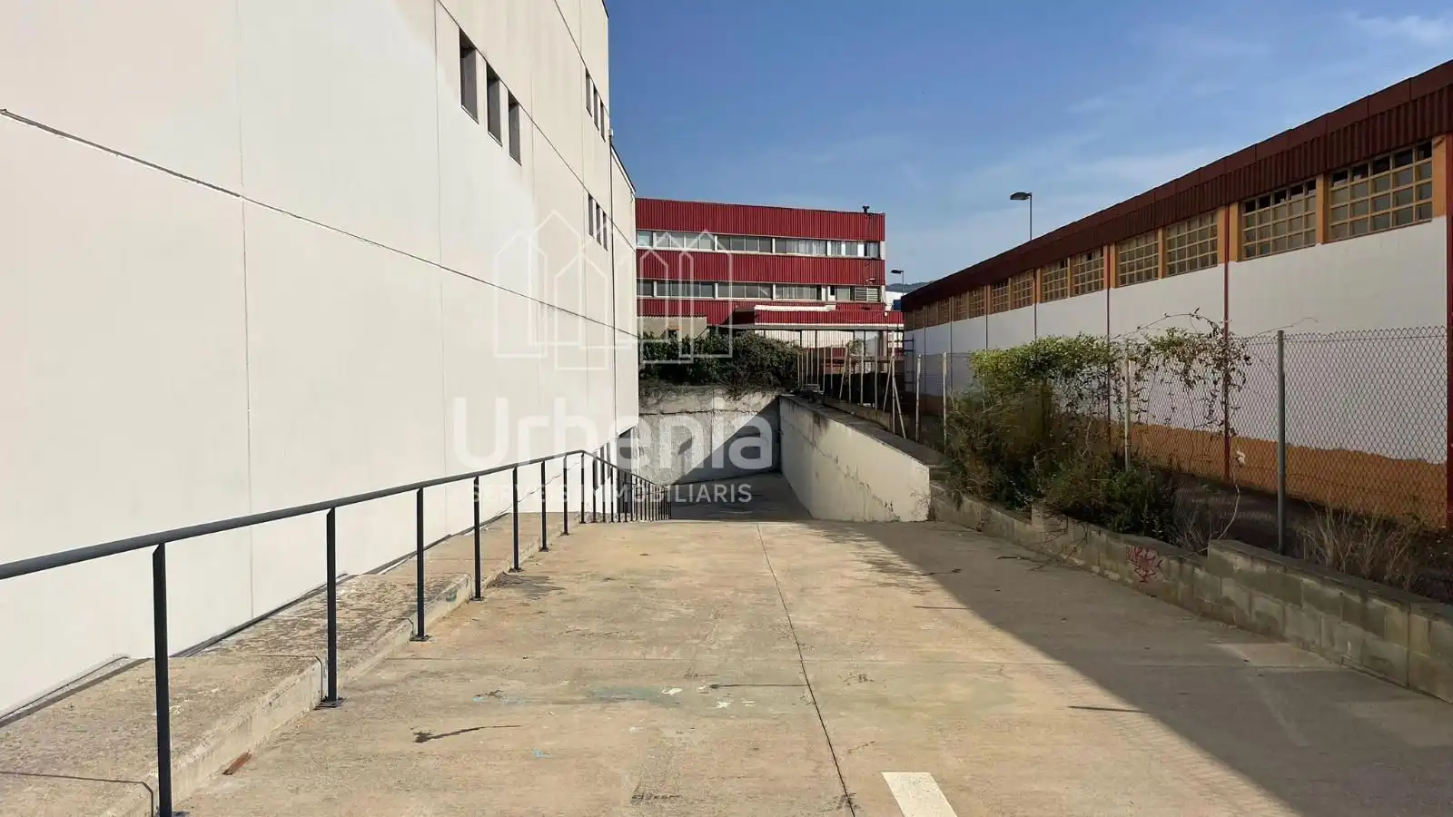 Vista exterior de Nave industrial en venta en Cabrera de Mar