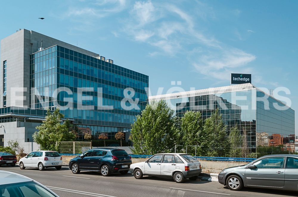 Vista exterior de Apartament en venda en  Madrid Capital amb Calefacció