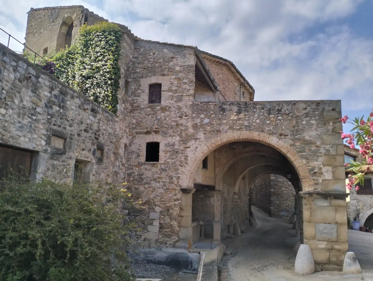 Vista exterior de Finca rústica en venta en Vilopriu con Terraza y Balcón