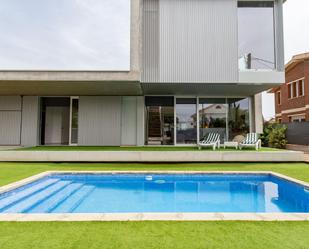 Swimming pool of House or chalet for sale in Cambrils  with Air Conditioner, Terrace and Storage room