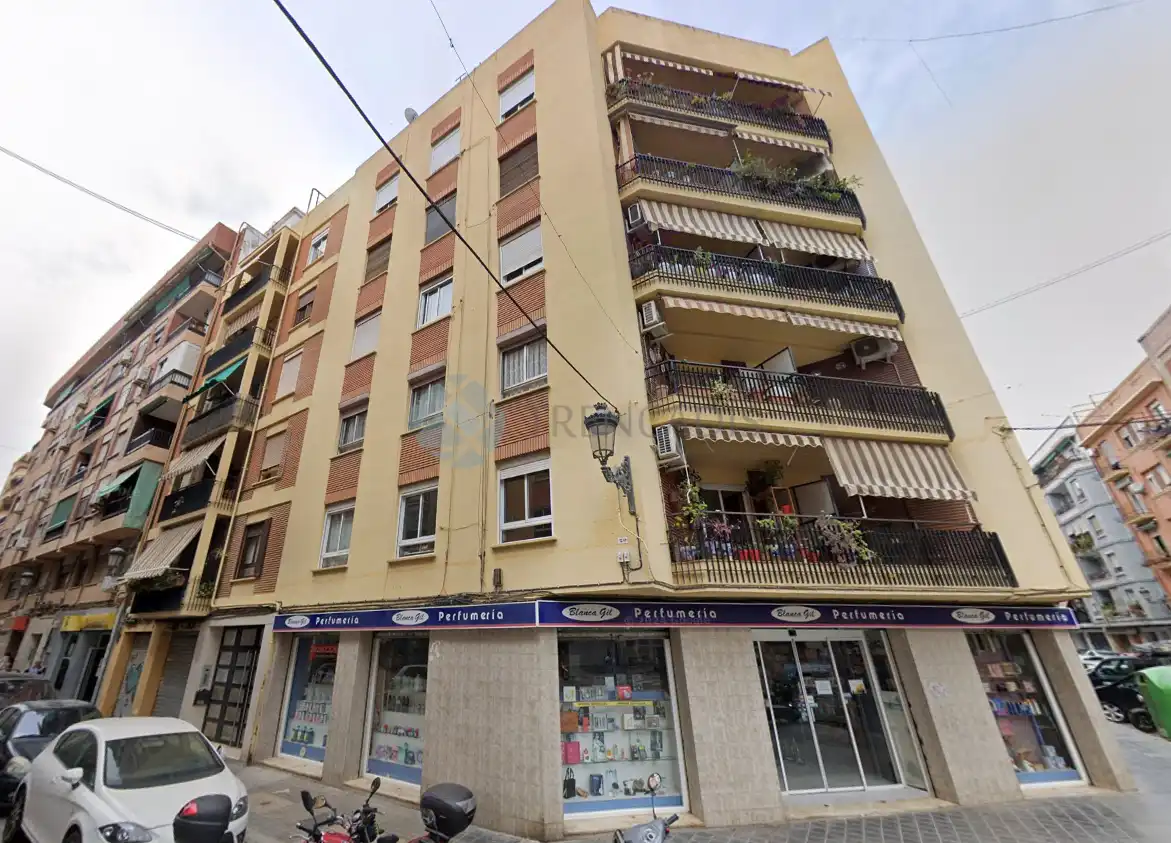 Local comercial en venda a Jerónima Galés