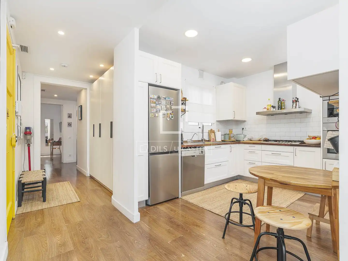 Kitchen of Attic for sale in Barcelona  with Air Conditioner, Heating and Terrace