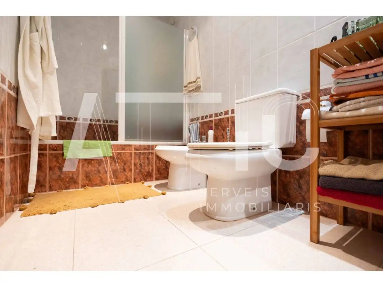 Baño de Piso en venta en Sabadell con Aire acondicionado, Calefacción y Parquet