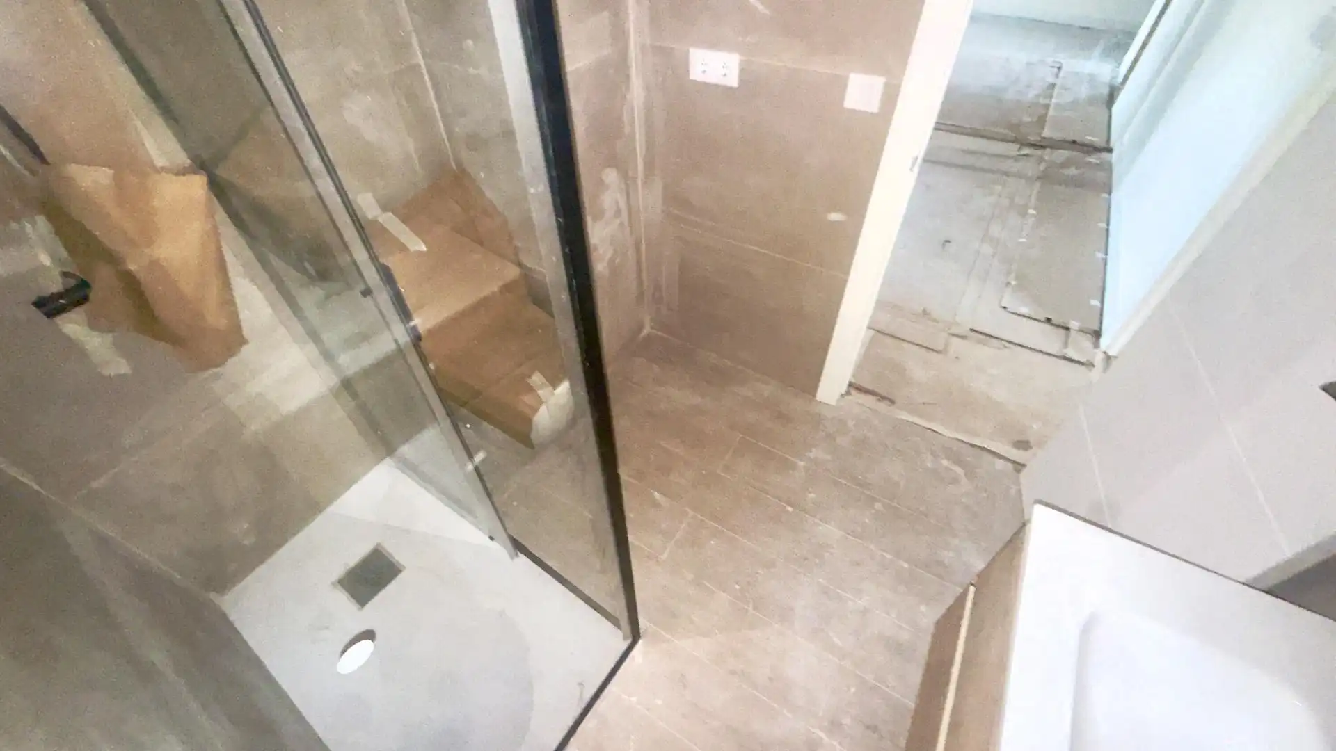 Bany de Pis en venda en Ourense Capital  amb Aire condicionat, Calefacció i Balcó