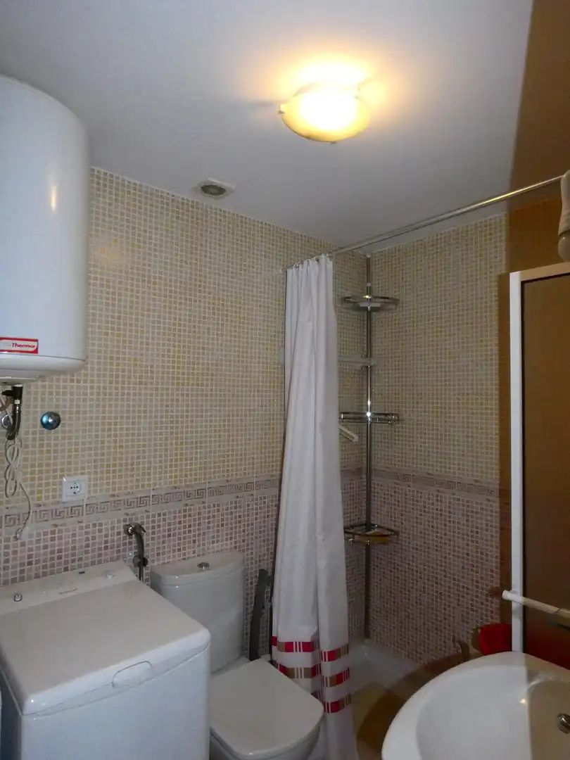 Bathroom of Attic for sale in Vélez-Málaga  with Air Conditioner, Furnished and Balcony