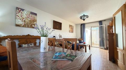 Foto 4 de Casa adosada en venta en Calle Hoz Poniente, Barajas de Melo, Cuenca