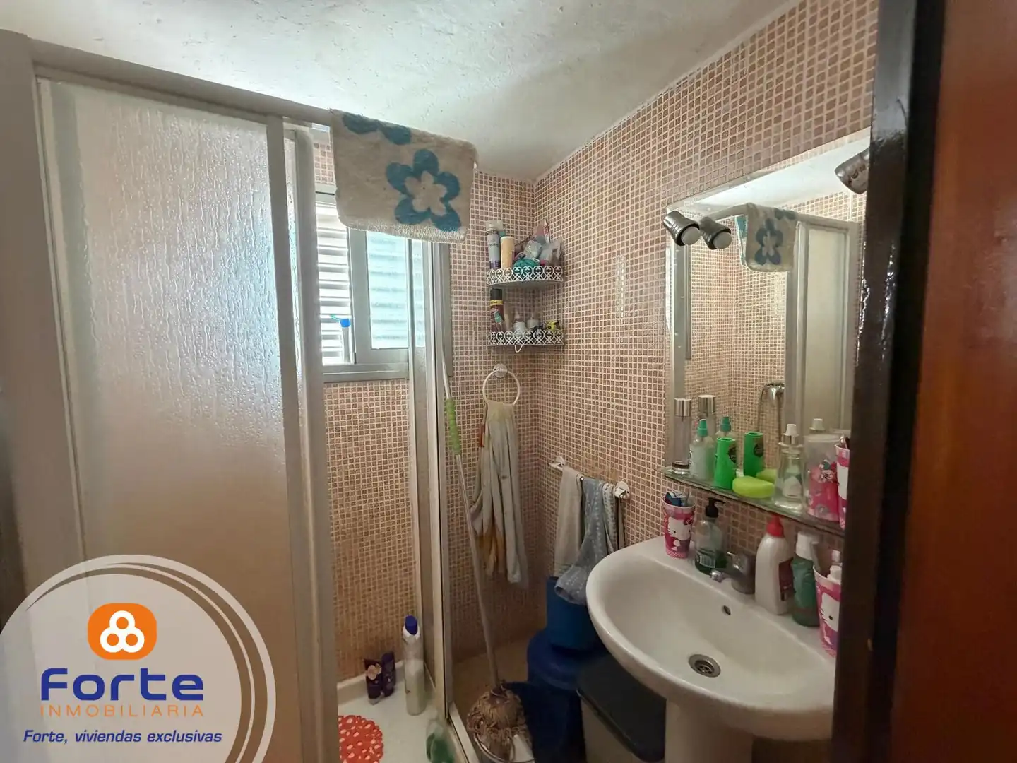 Baño de Piso en venta en Córdoba con Aire acondicionado y Calefacción