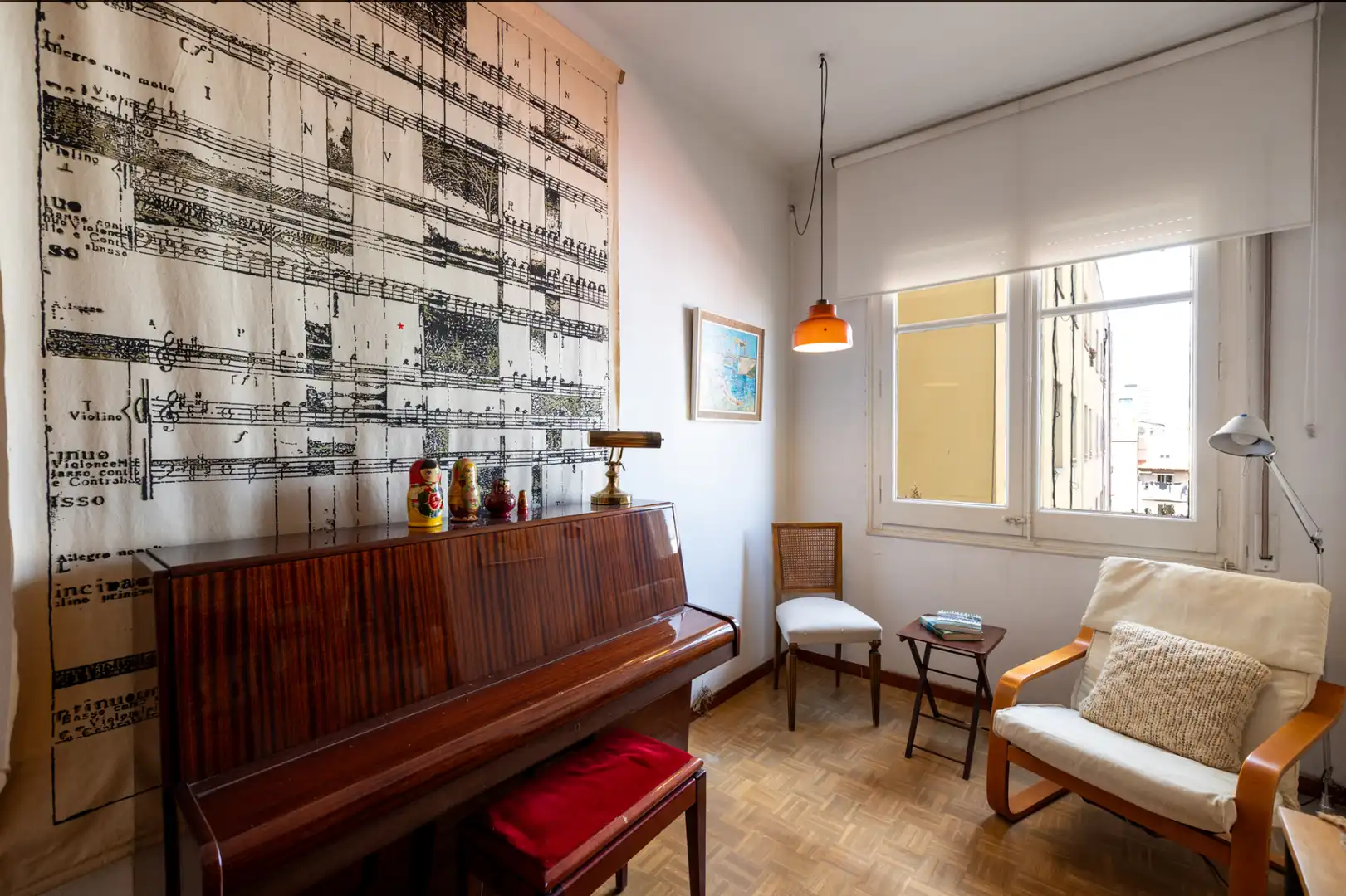 Living room of Flat for sale in Barcelona  with Heating, Parquet flooring and Furnished