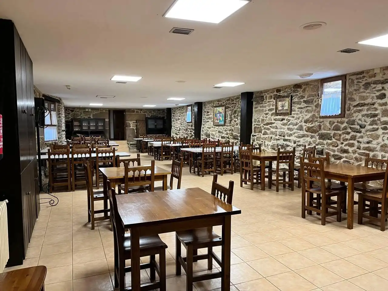 Local en venda en A Pobra de Trives  amb Aire condicionat i Moblat