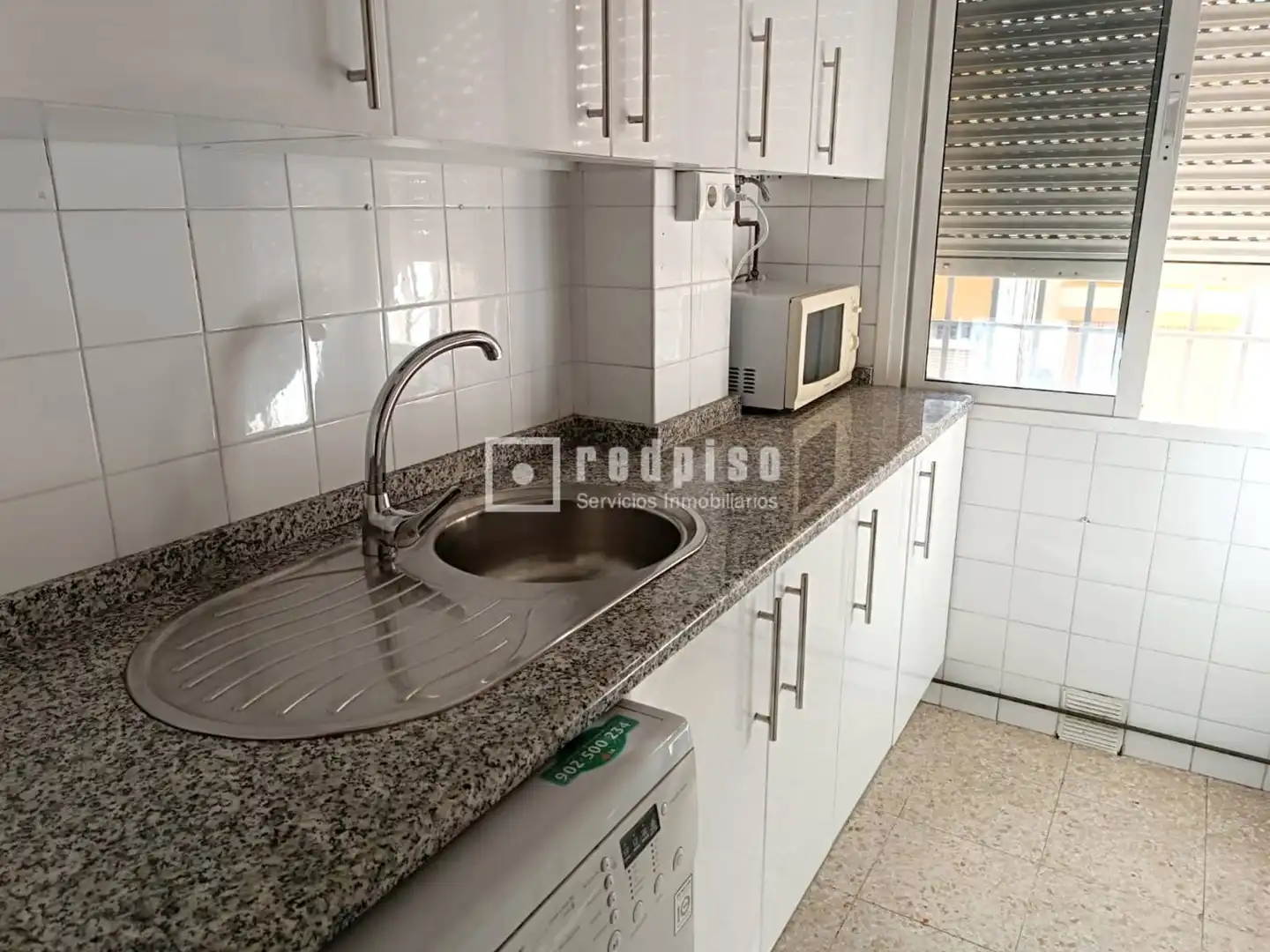 Kitchen of Flat for rent in Sevilla  with Air Conditioner, Terrace and Furnished