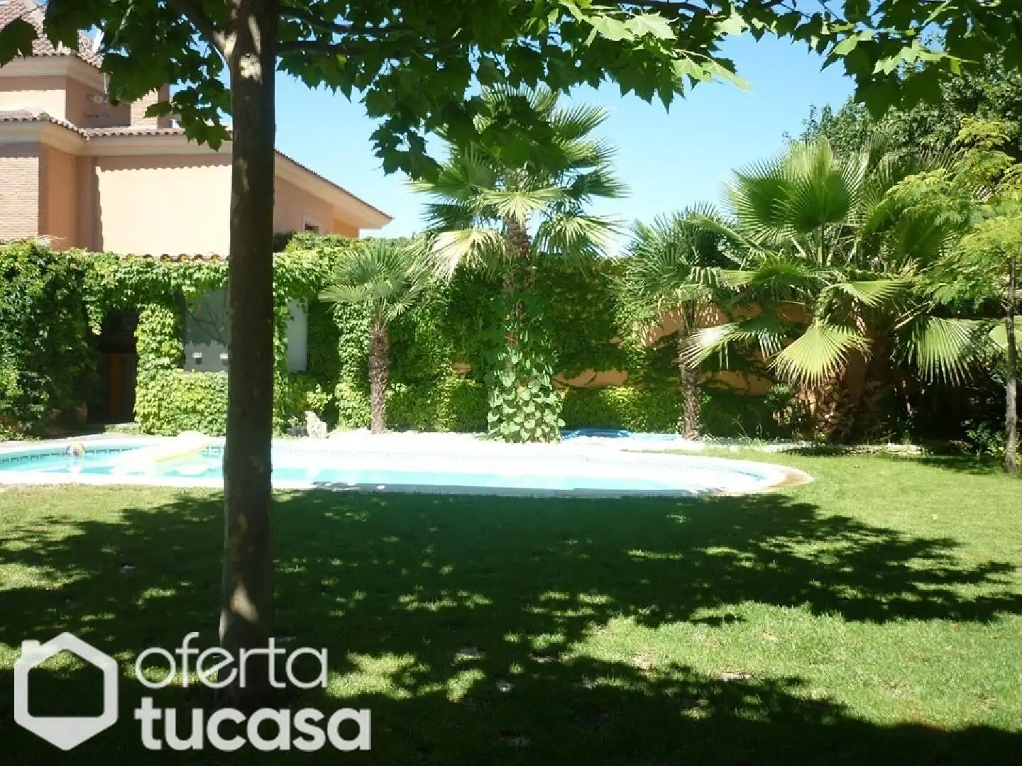 Jardín de Piso en venta en Baeza con Jardín privado, Terraza y Piscina