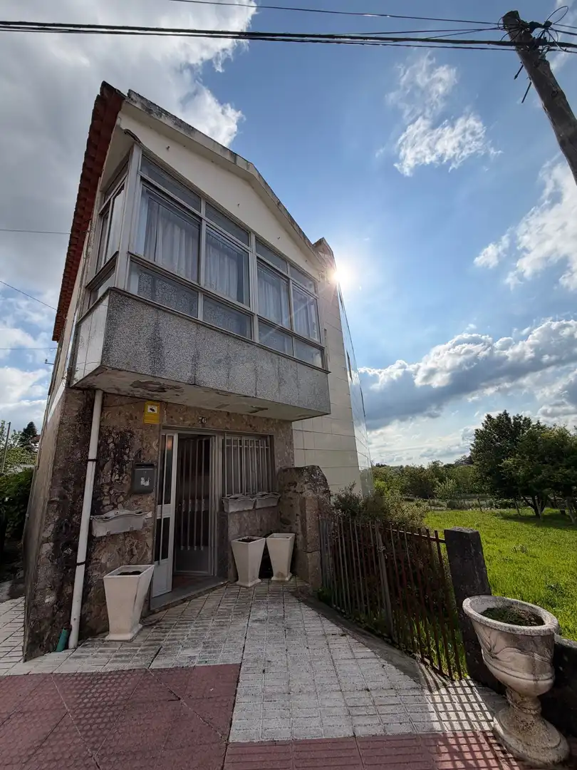 Vista exterior de Casa o xalet en venda en Forcarei amb Terrassa