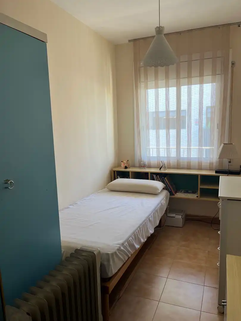 Habitación de Piso en venta en Barberà del Vallès con Calefacción, Terraza y Trastero