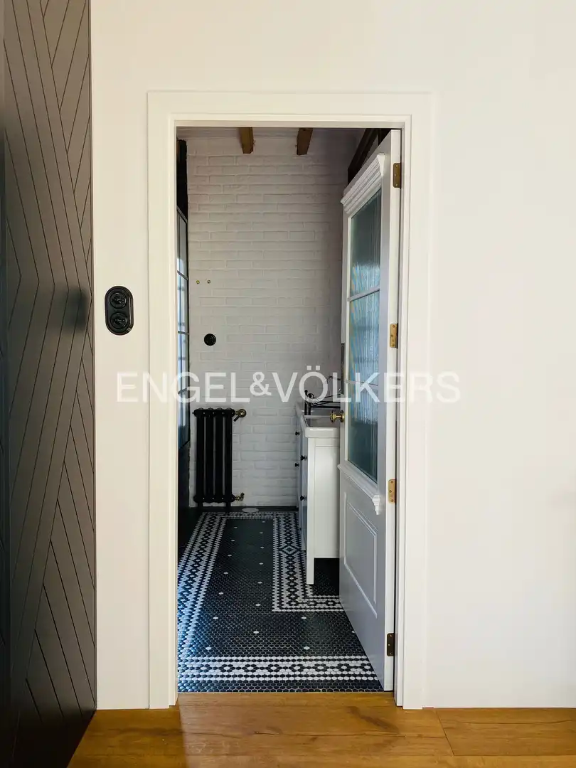 Flat for sale in Madrid  with Air Conditioner, Heating and Terrace