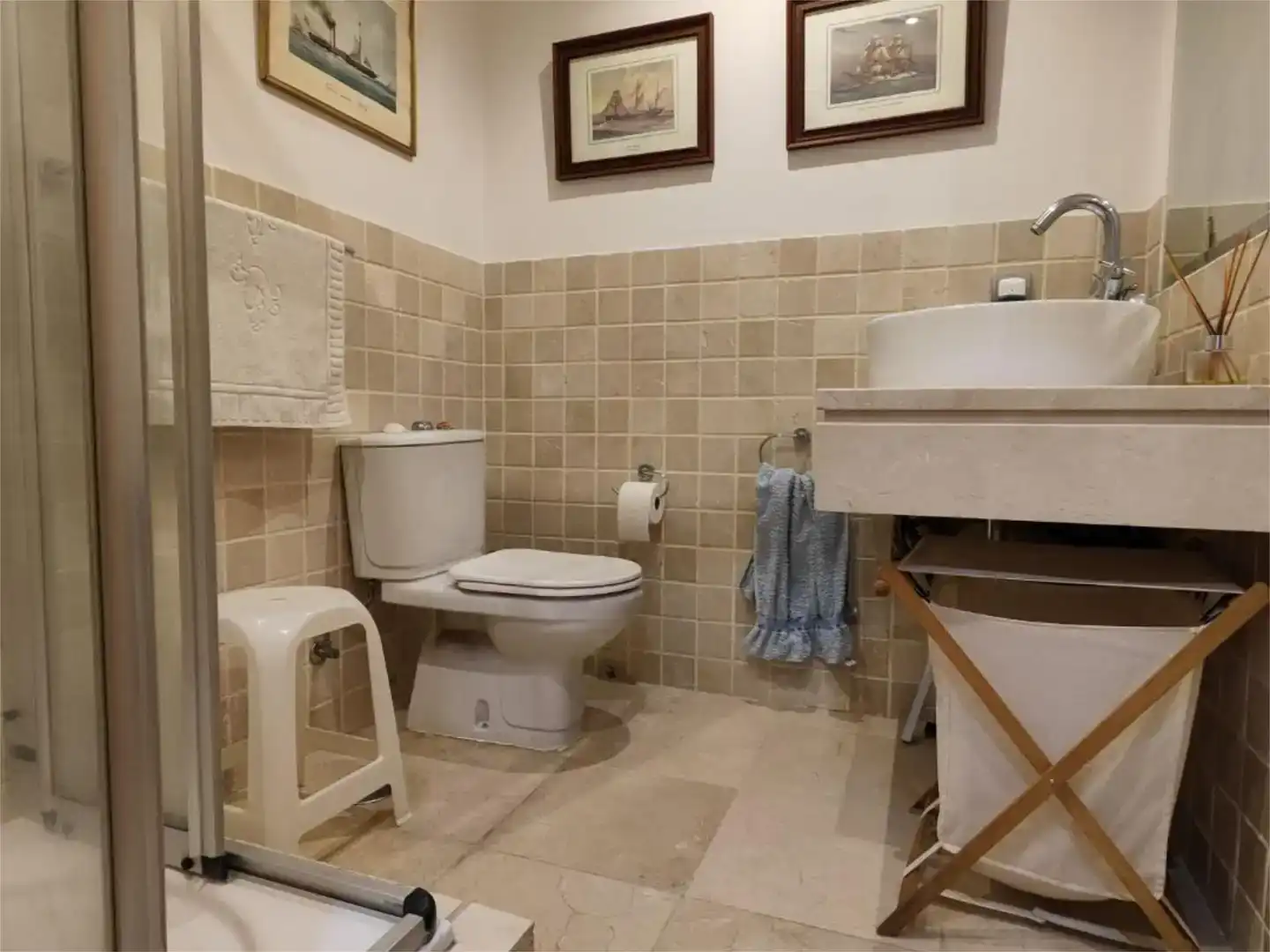 Bathroom of Flat for sale in Estepona  with Air Conditioner and Swimming Pool