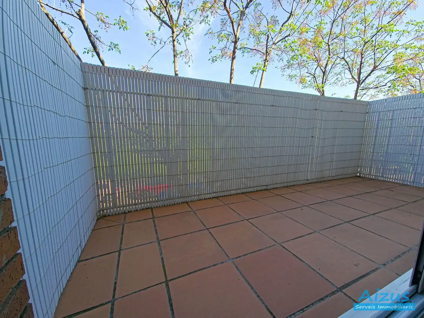 Vista exterior de Casa adosada en venta en Santa Perpètua de Mogoda con Aire acondicionado, Calefacción y Terraza