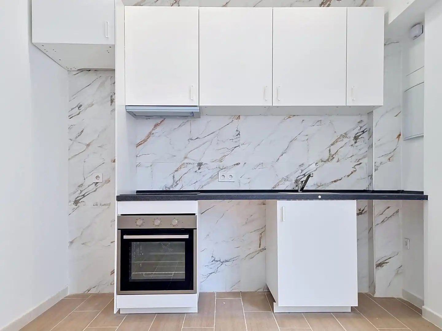 Cocina de Piso en venta en Madrid con Calefacción y Alarma