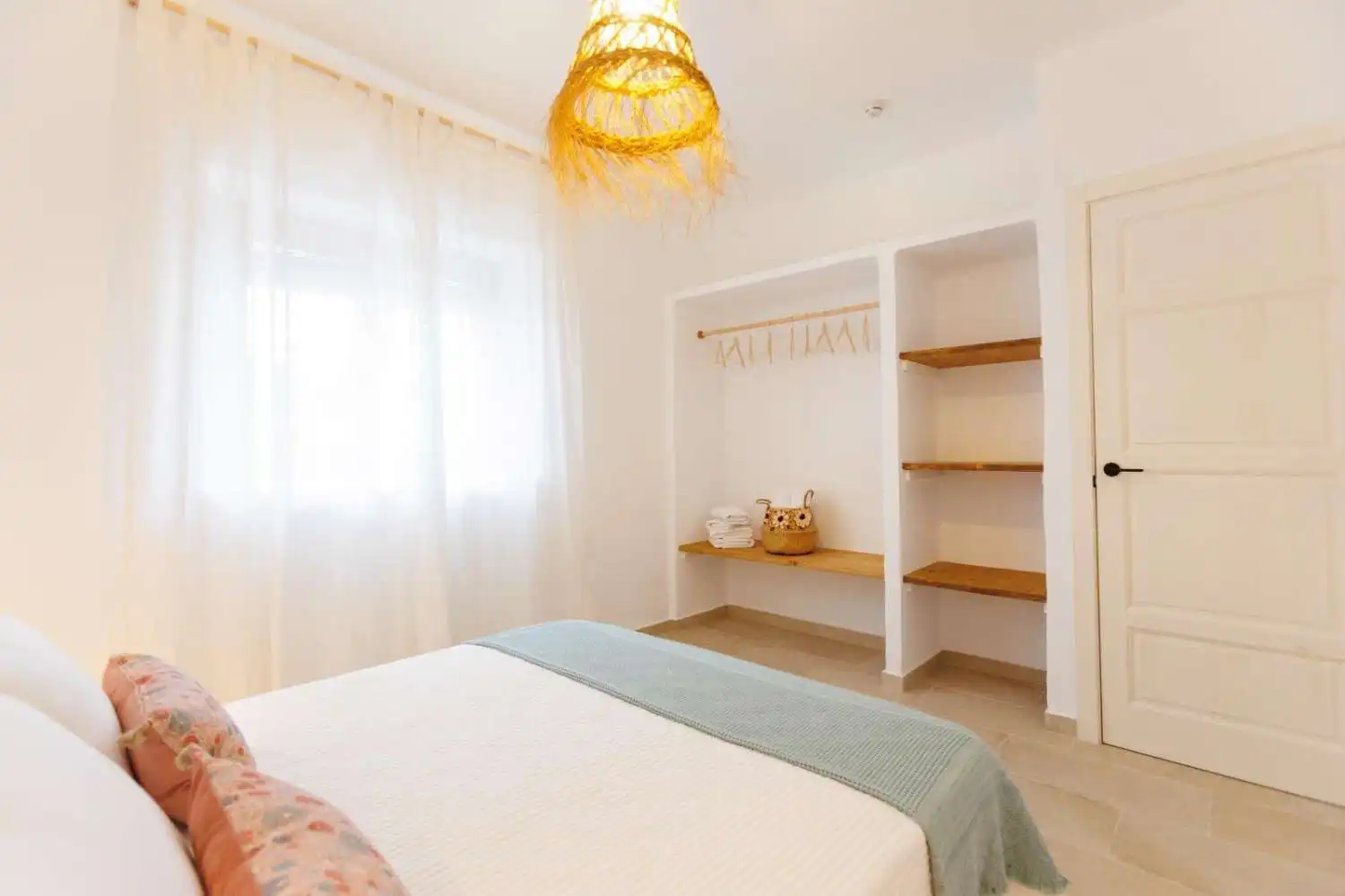 Habitación de Casa o chalet en venta en Salobreña