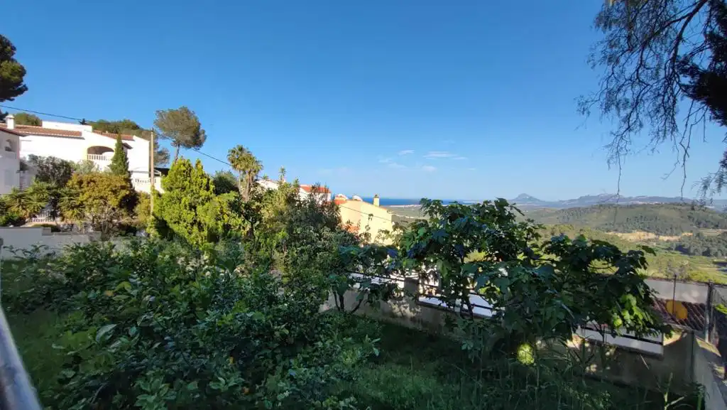 Vista exterior de Casa o chalet en venta en Oliva con Jardín privado, Terraza y Amueblado