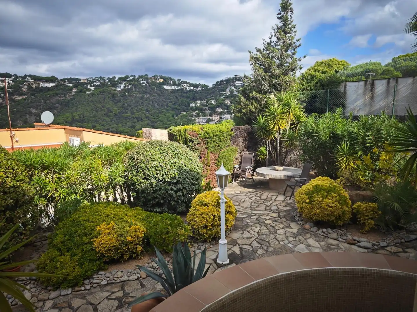 Casa con piscina en venta en Carrer de Montecarlo 43, imagen 57