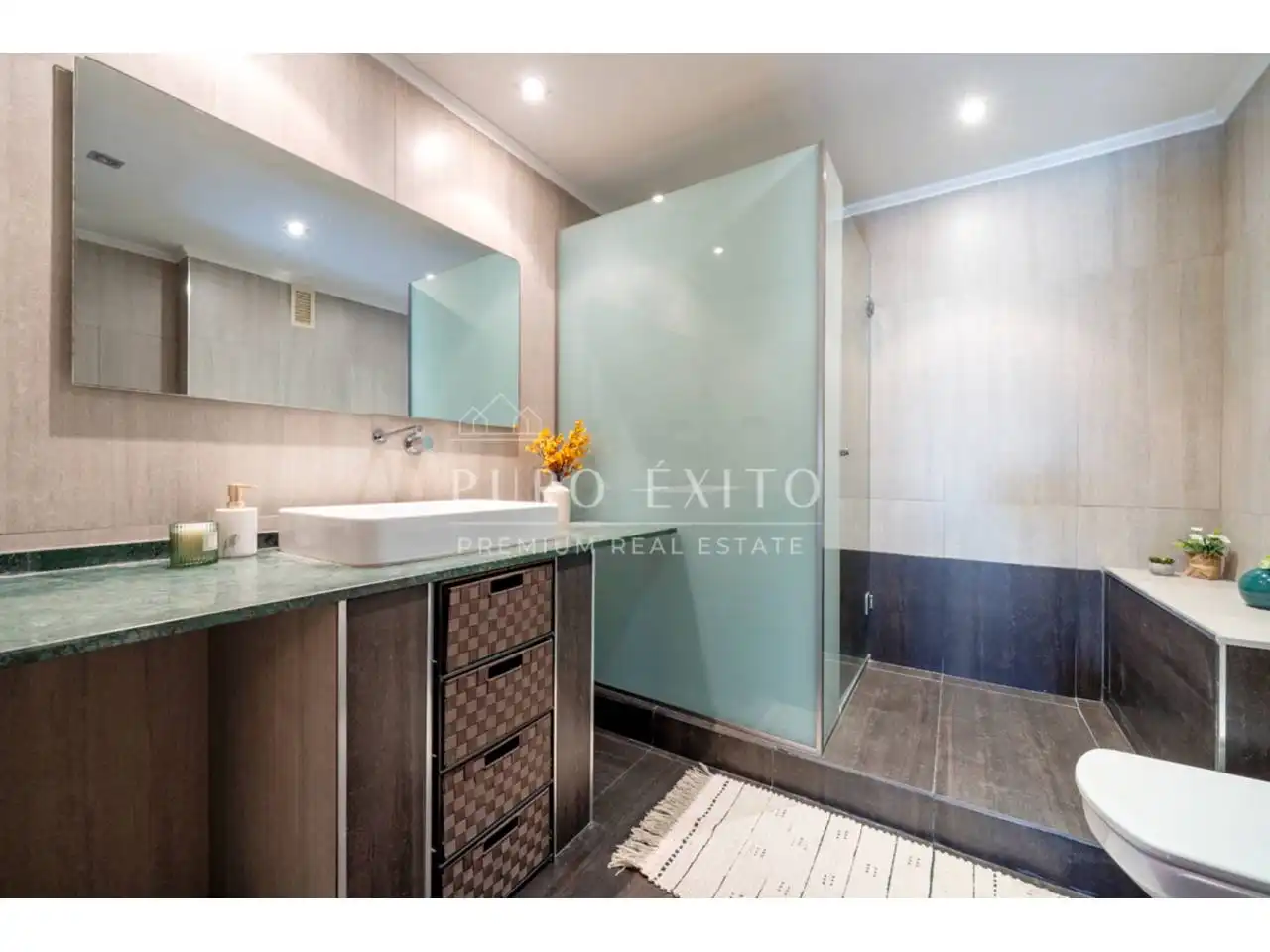 Bany de Apartament en venda en Cambrils amb Aire condicionat, Parquet i Terrassa