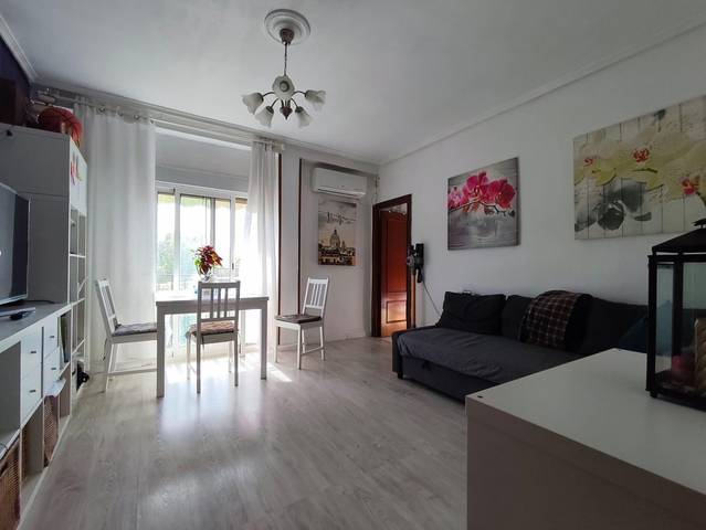 Piso en Venta en Les Tendetes - Avenida Burjassot