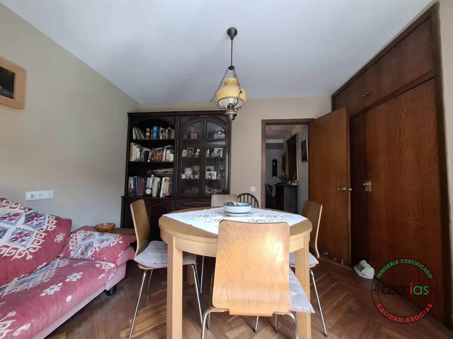 Menjador de Pis en venda en Gijón  amb Calefacció, Parquet i Terrassa