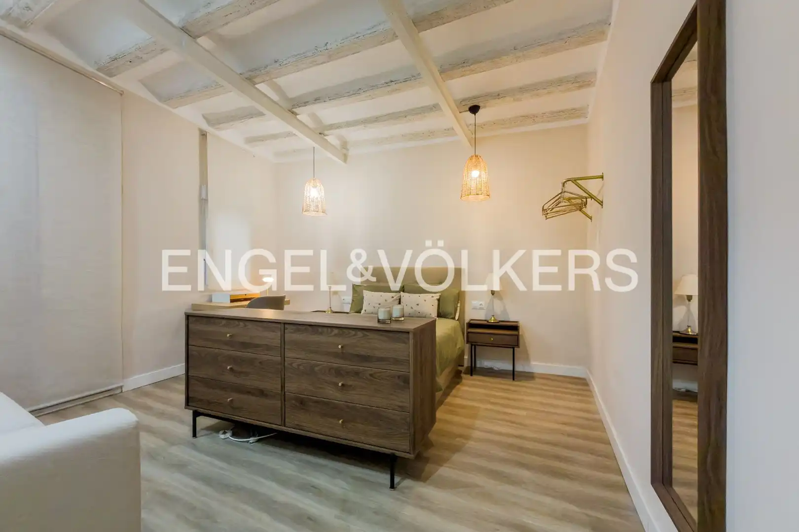 Bedroom of Flat for rent in Ciutat Vella