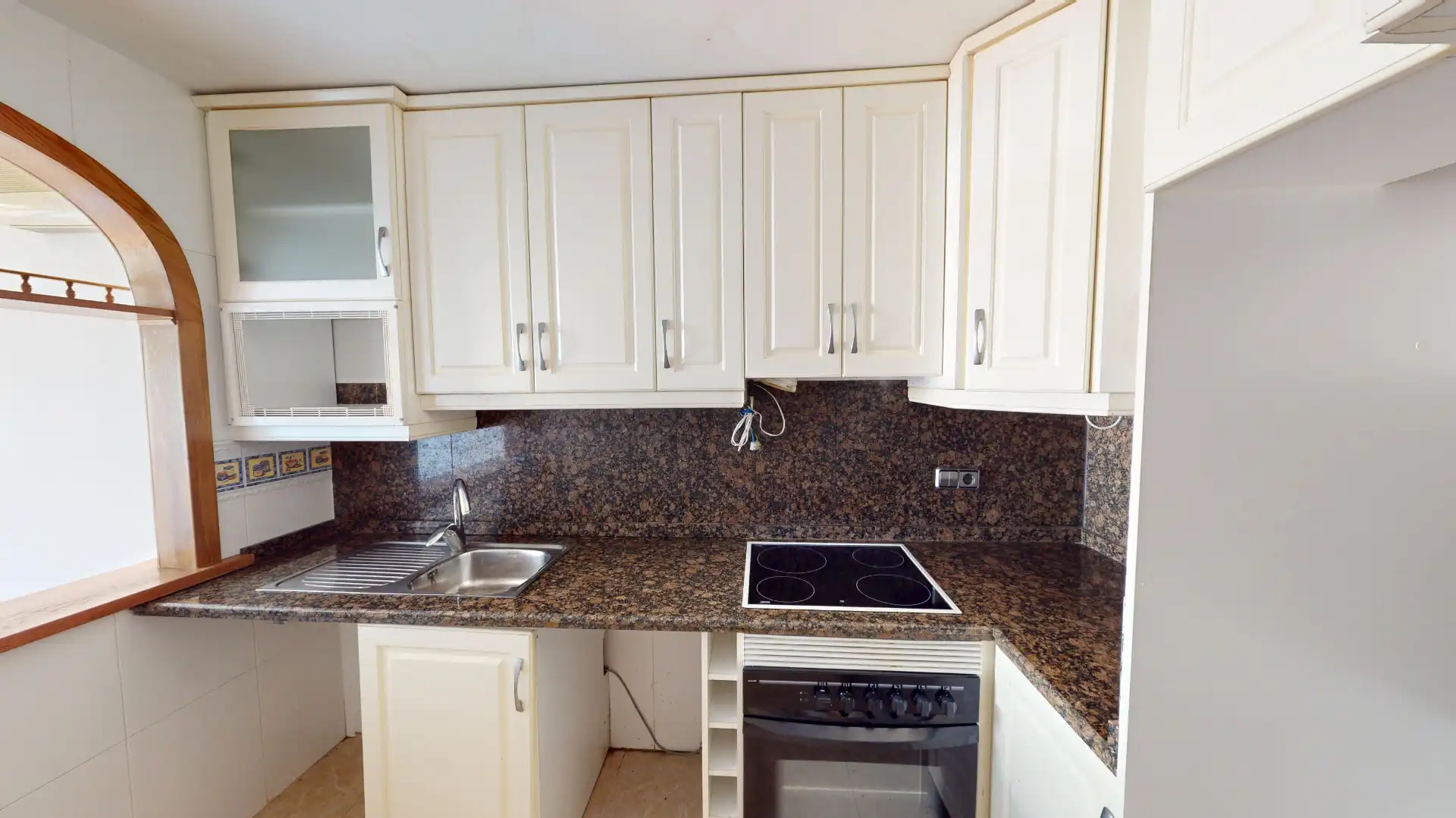 Kitchen of Flat for sale in Torrevieja  with Air Conditioner, Terrace and Community pool