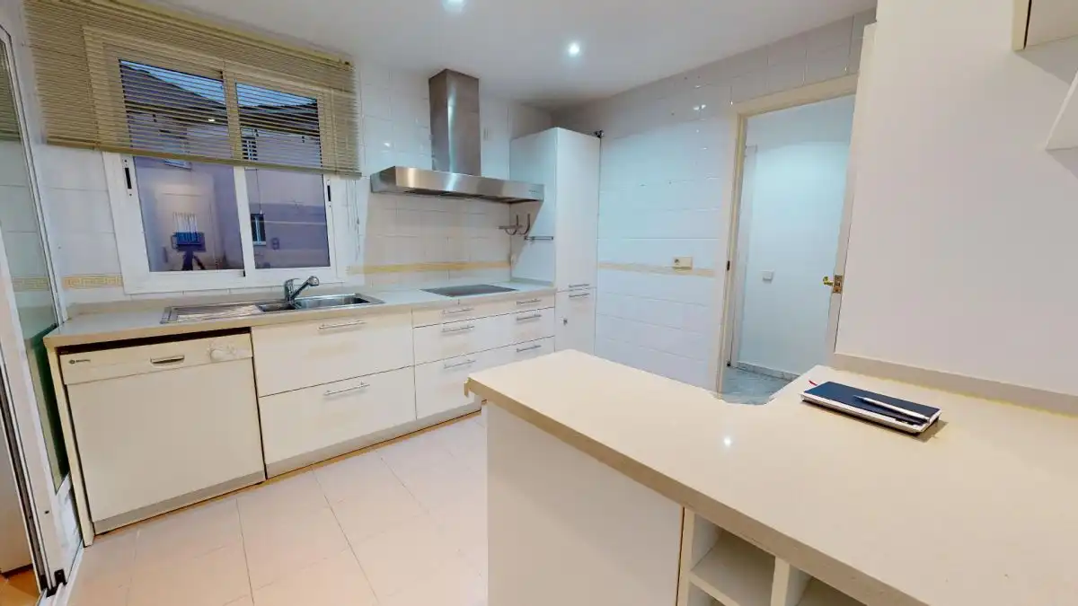 Kitchen of Flat for sale in Tomares  with Air Conditioner, Terrace and Community pool