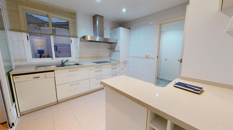 Foto 2 de Piso en venta en Santa Eufemia, Tomares