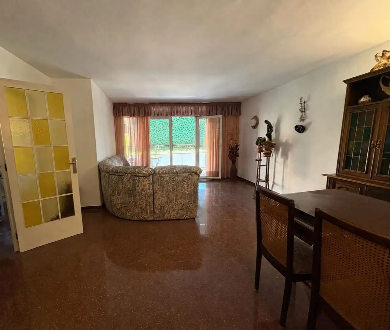 Living room of Flat for sale in Esparreguera  with Terrace