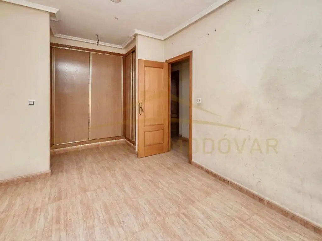 Dormitori de Dúplex en venda en Redován