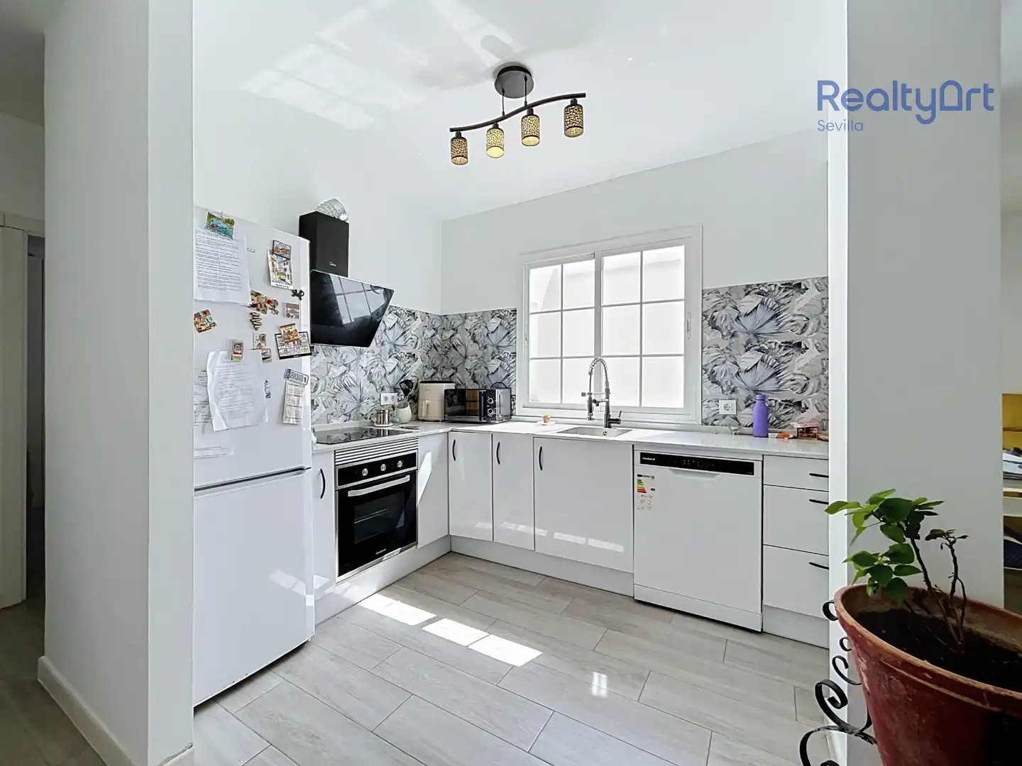 Cocina de Piso en venta en Sevilla con Aire acondicionado, Calefacción y Terraza