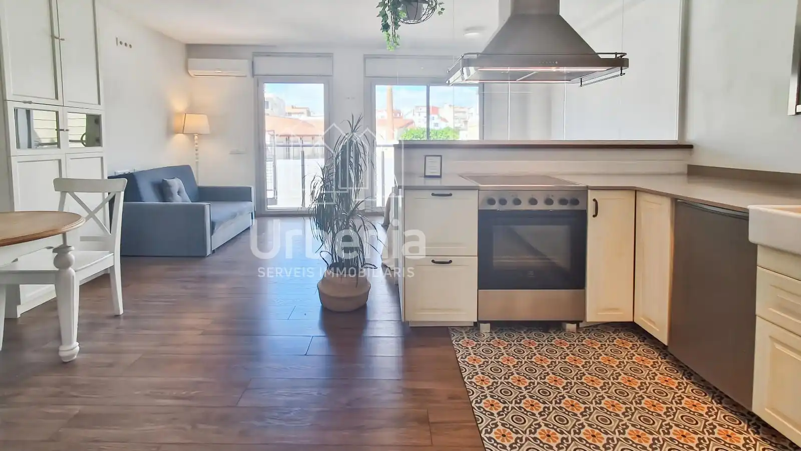 Piso con ascensor en venta en Centre
