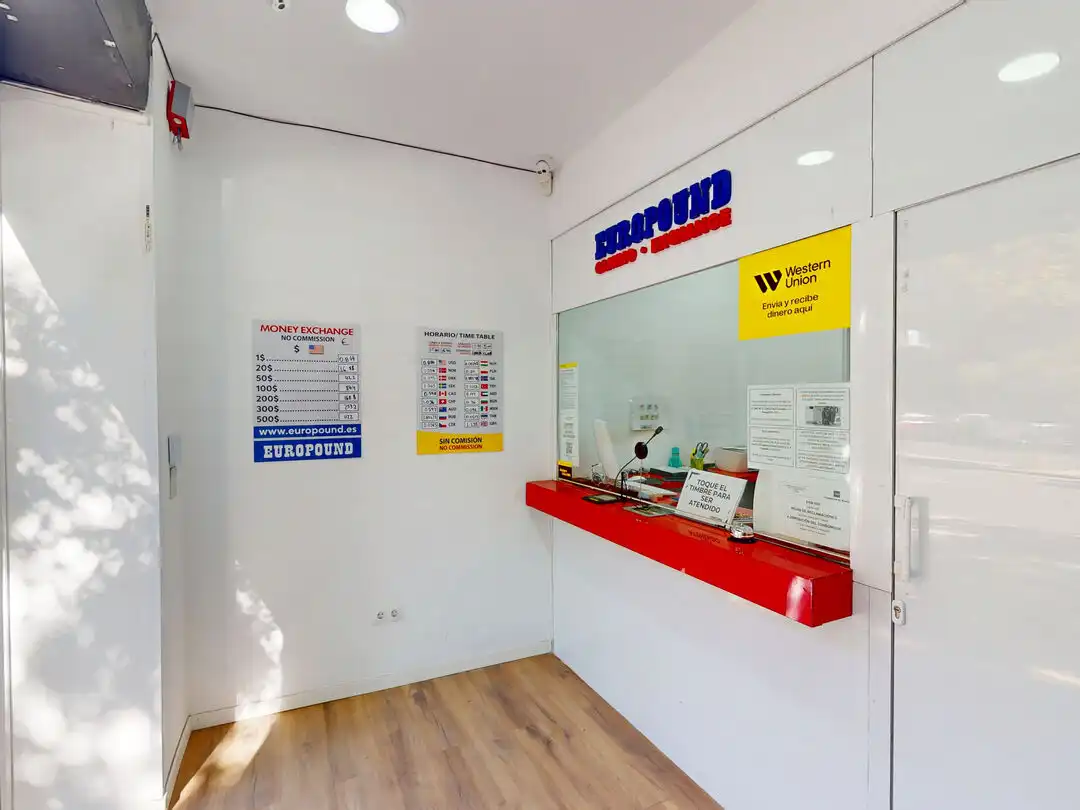 Locale commerciale in vendita a Calle de Francos Rodríguez, imagen 12