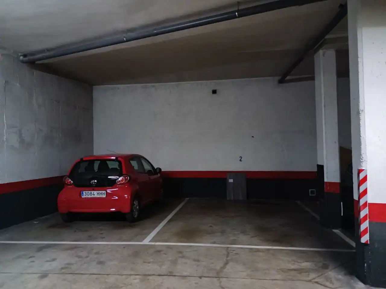 Parkplatz von Dachboden zur Miete in Madrid mit Klimaanlage, Heizung und Parkett