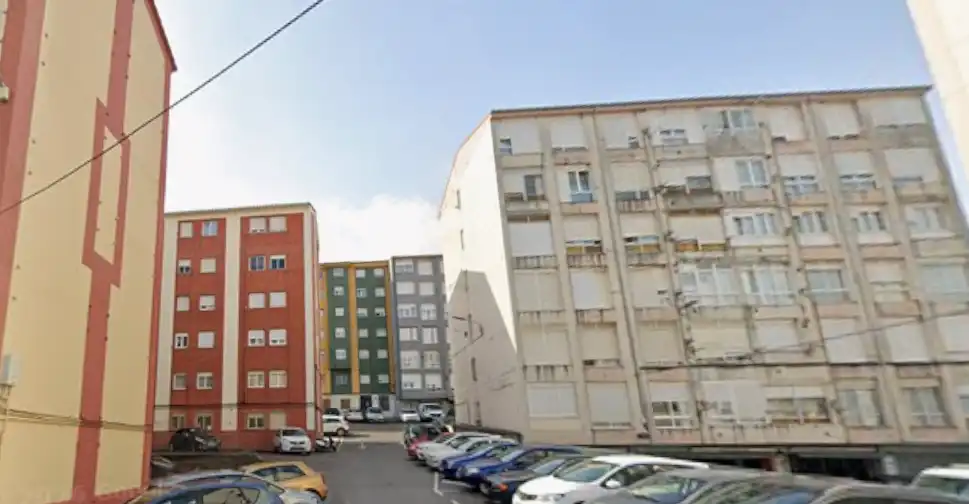 Vista exterior de Piso en venta en Los Castros