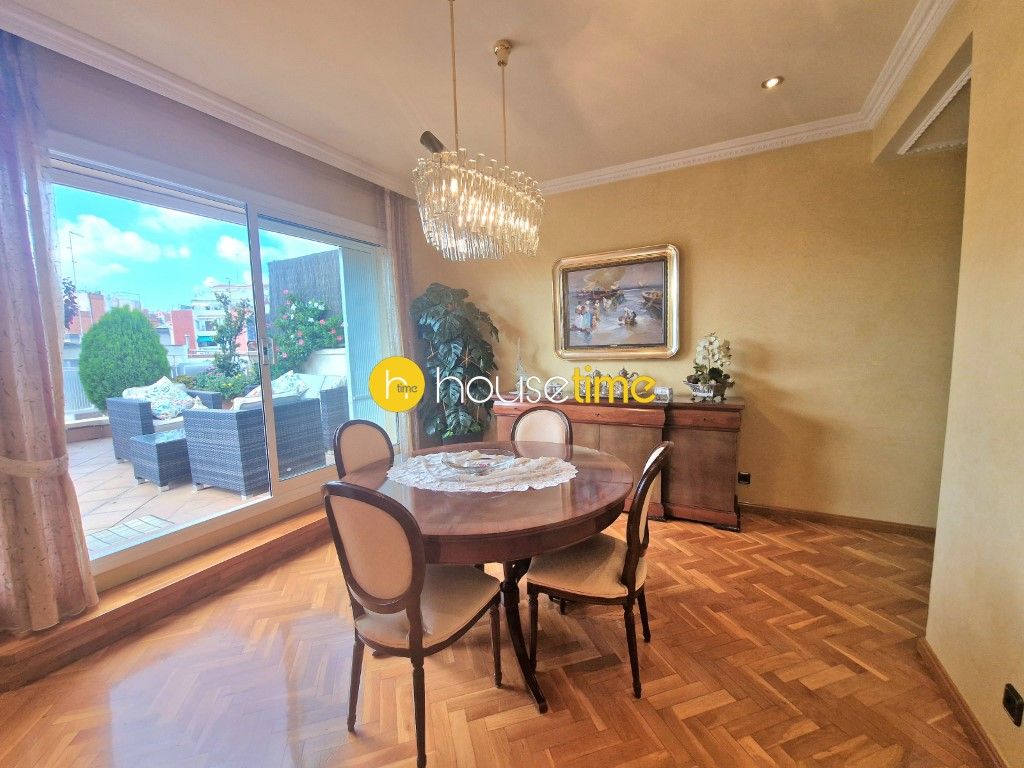 Menjador de Àtic en venda en  Barcelona Capital