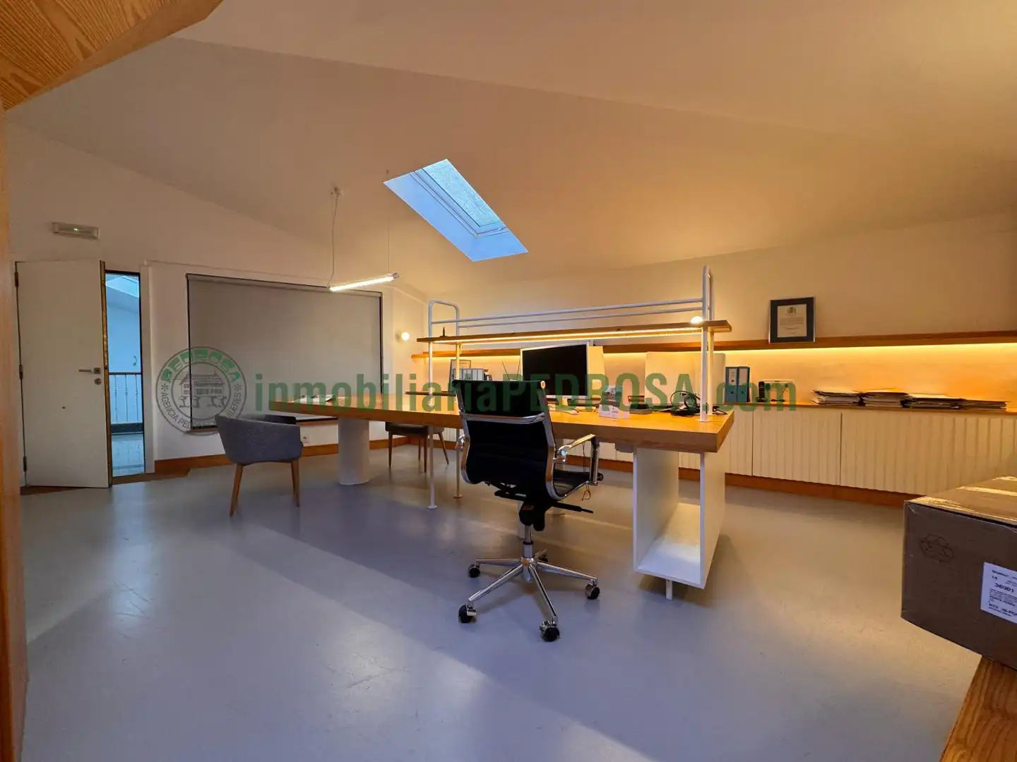 Büro zur Miete in Zona de Plaza de Barcelos, imagen 4
