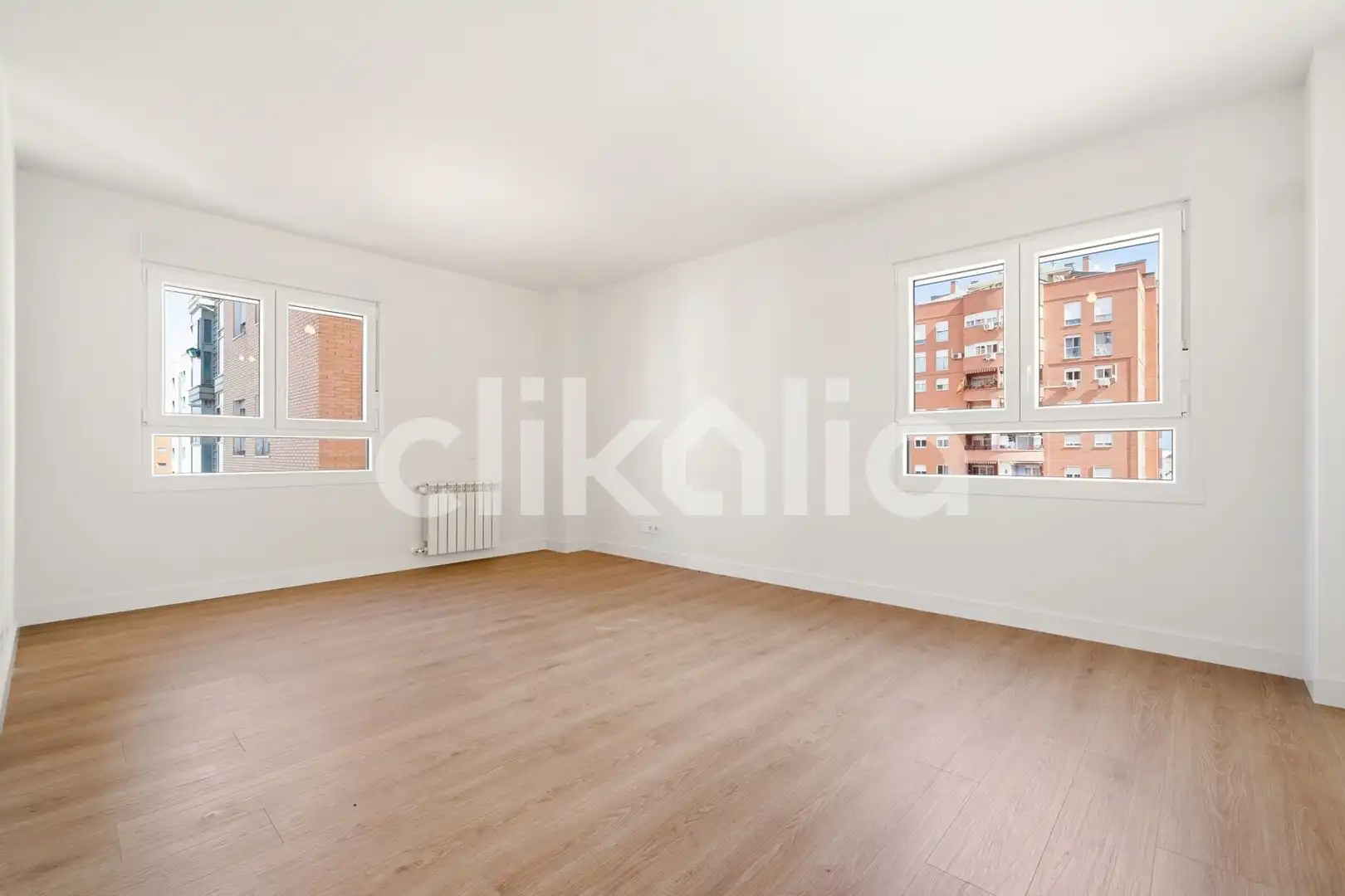 Habitación de Piso en venta en  Madrid Capital con Aire acondicionado, Calefacción y Terraza