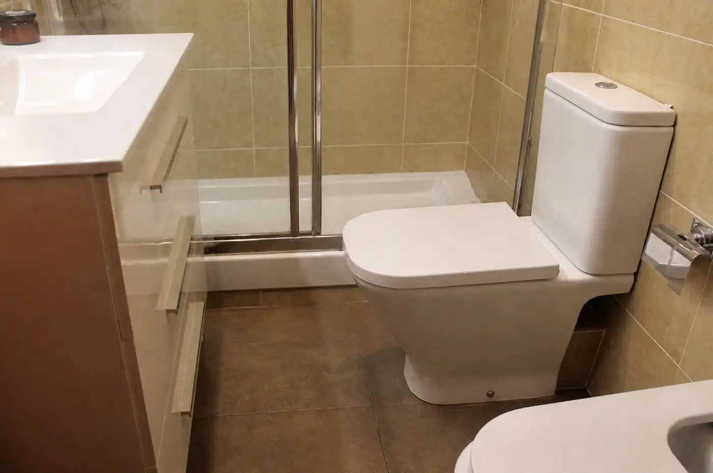 Bany de Pis en venda en Barcelona amb Aire condicionat, Calefacció i Terrassa