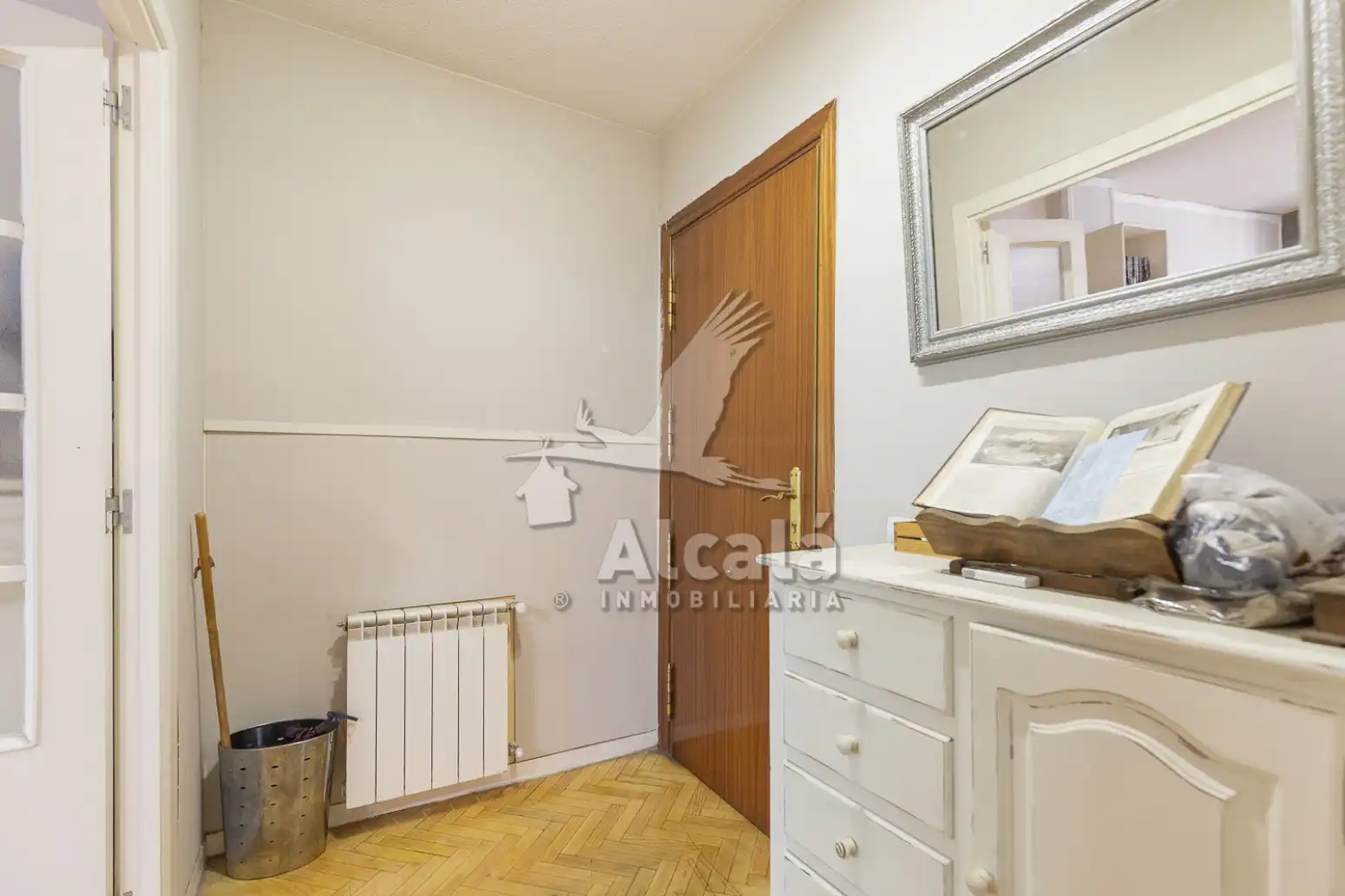 Dormitori de Pis en venda en Alcalá de Henares amb Aire condicionat, Calefacció i Parquet