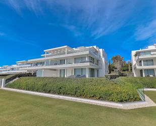 Exterior view of Apartment for sale in Estepona  with Air Conditioner, Parquet flooring and Terrace