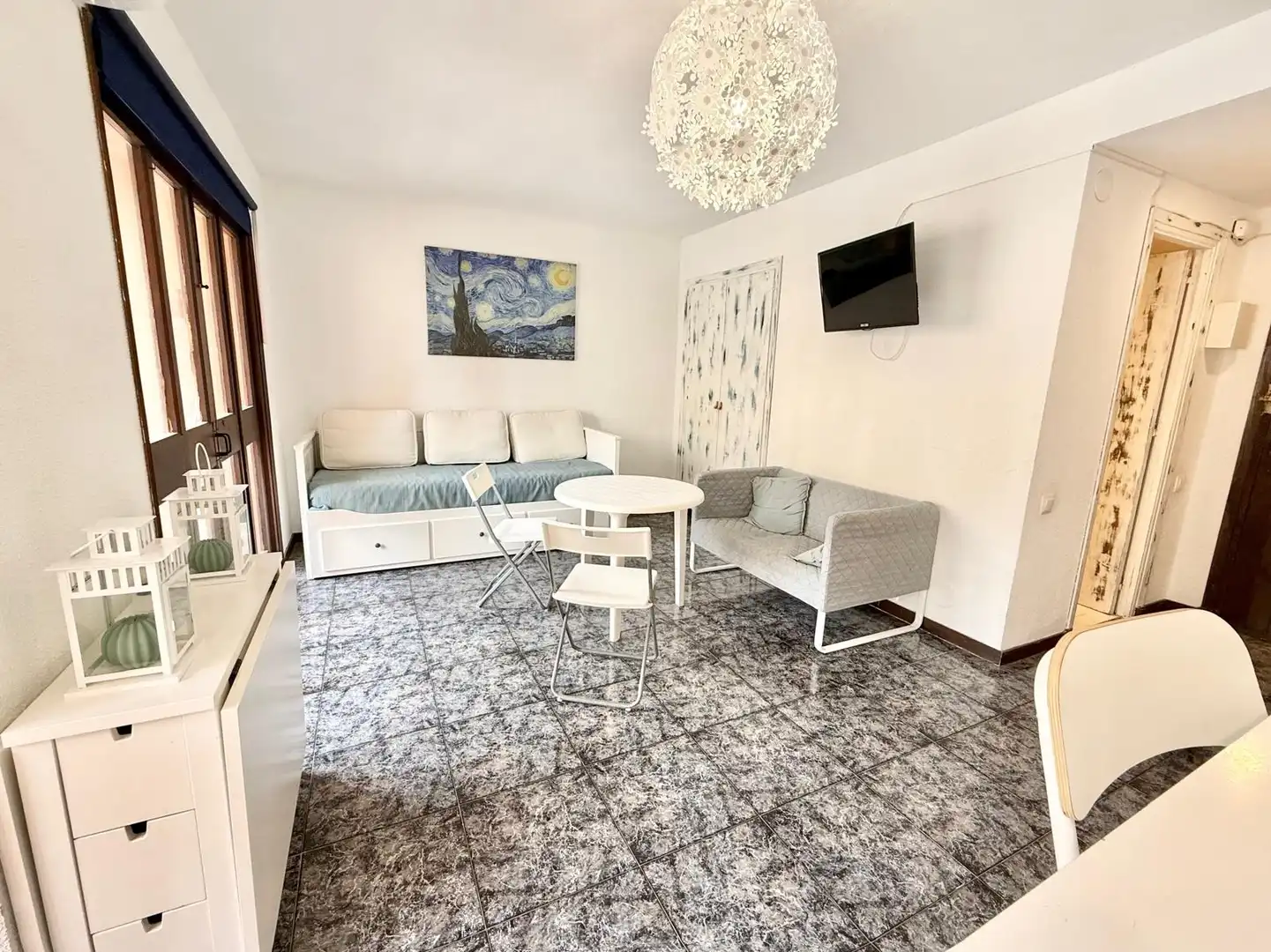 Sala d'estar de Apartament de lloguer en La Manga del Mar Menor amb Aire condicionat, Calefacció i Piscina