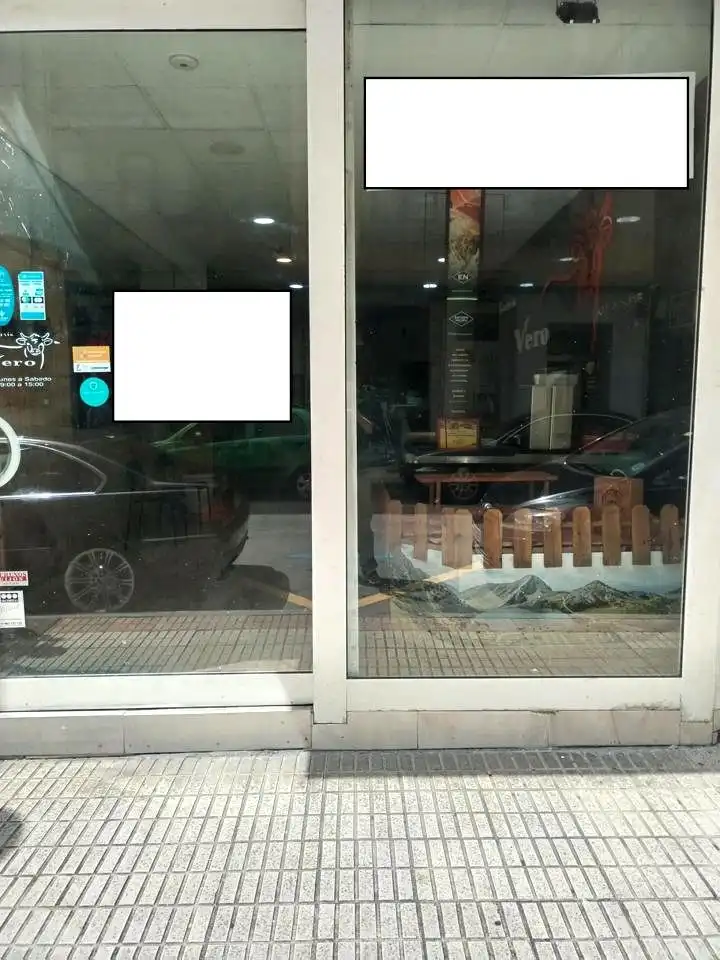 Local comercial en traspaso en Garcilaso De La Vega 26