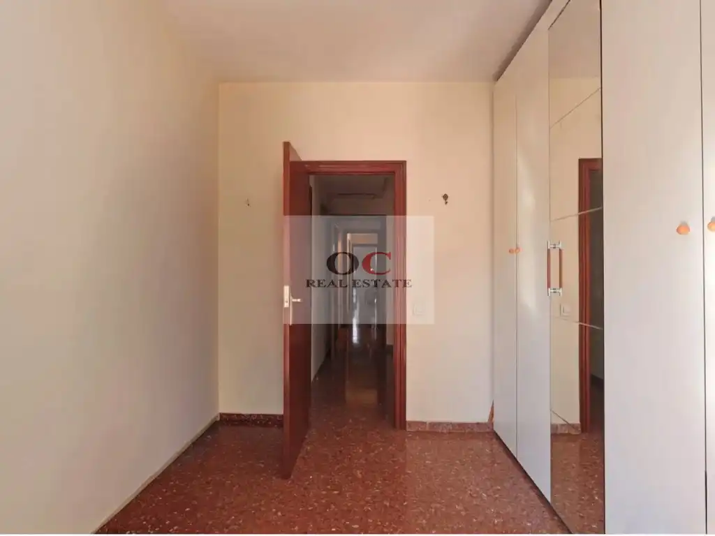 Habitación de Piso en venta en Murcia