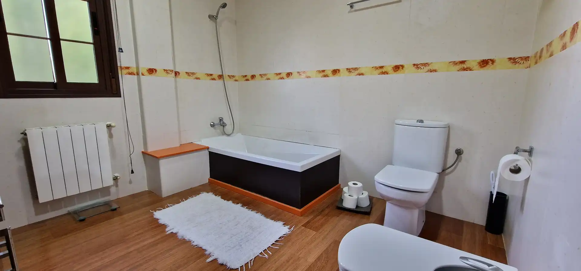 Bany de Casa o xalet en venda en Totana amb Aire condicionat, Calefacció i Jardí privat